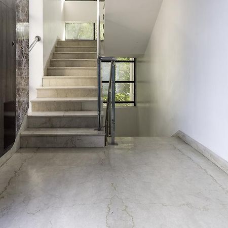 Treebo Trend J'S Five Two Boutique Hotel Chennai Exterior photo